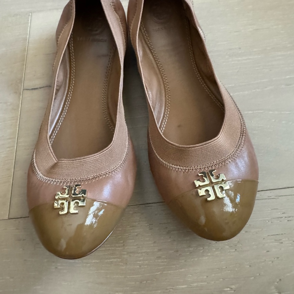 Tory Burch ballet flat
